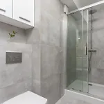One Bedroom With A Balcony - Dietla 109 Street *